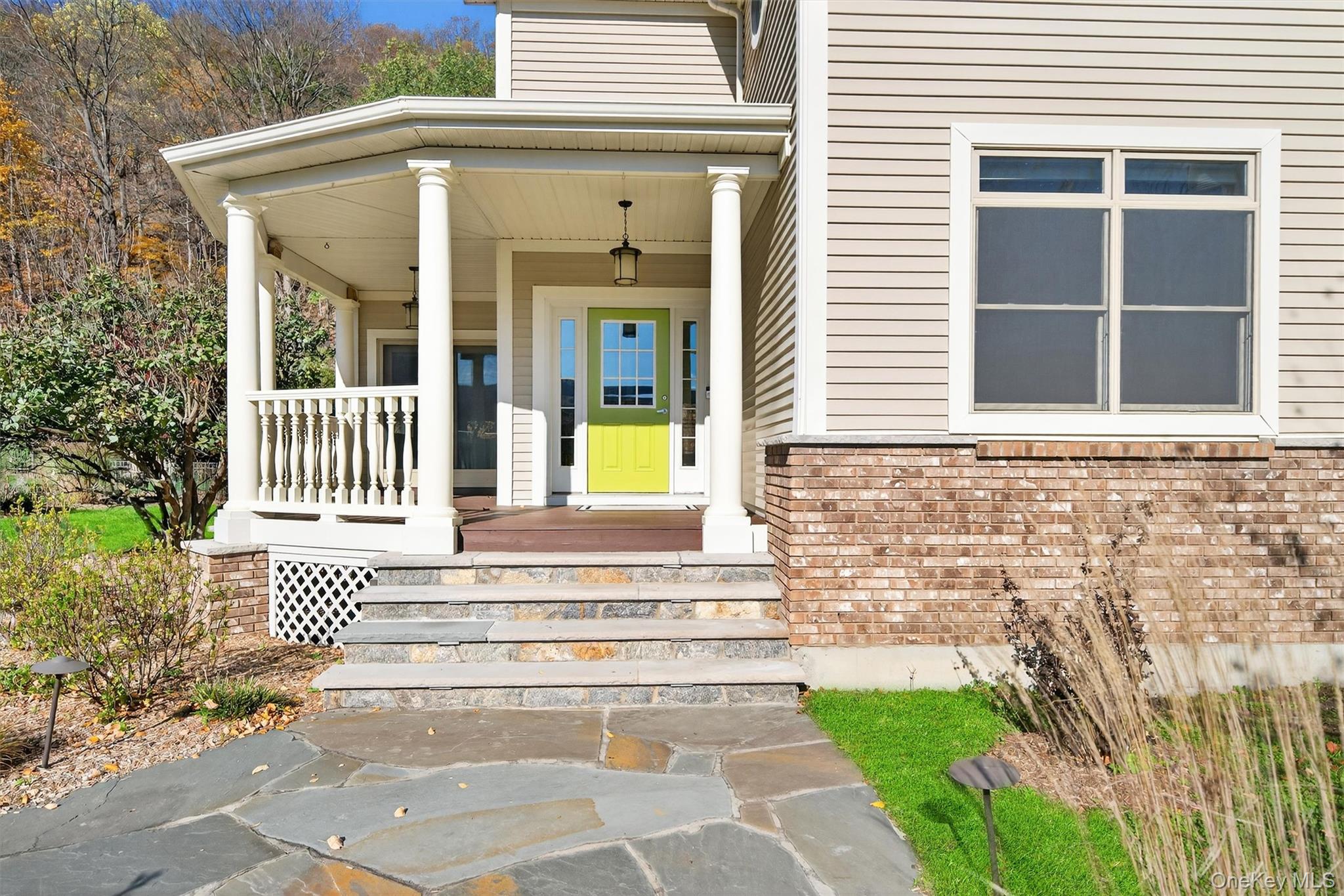 28 Sutherland Drive, Highland Mills, NY 10930