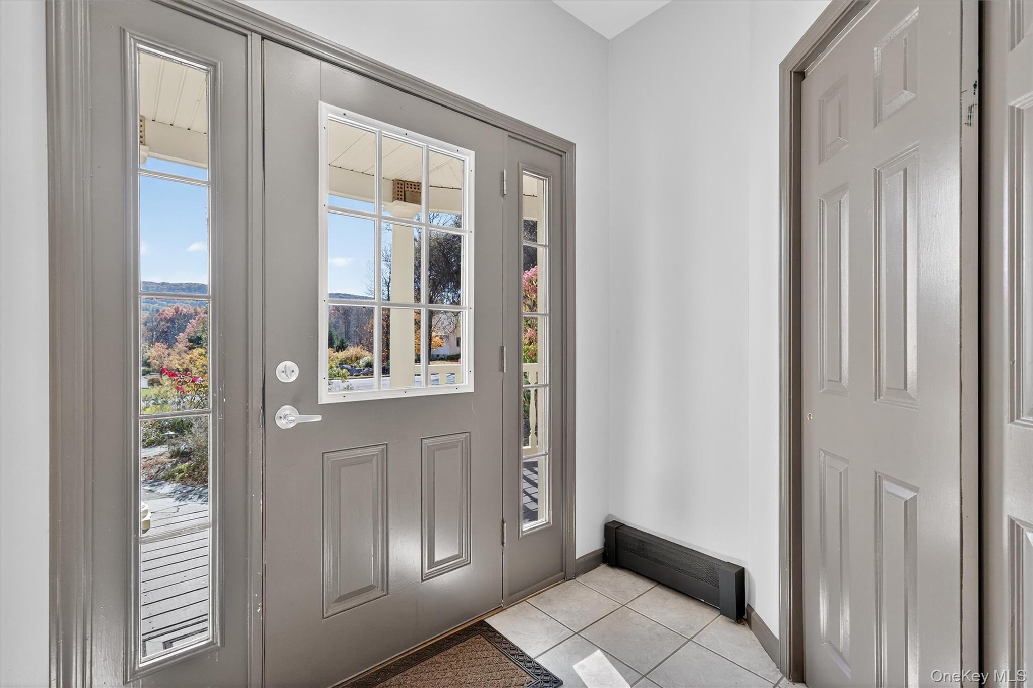 28 Sutherland Drive, Highland Mills, NY 10930