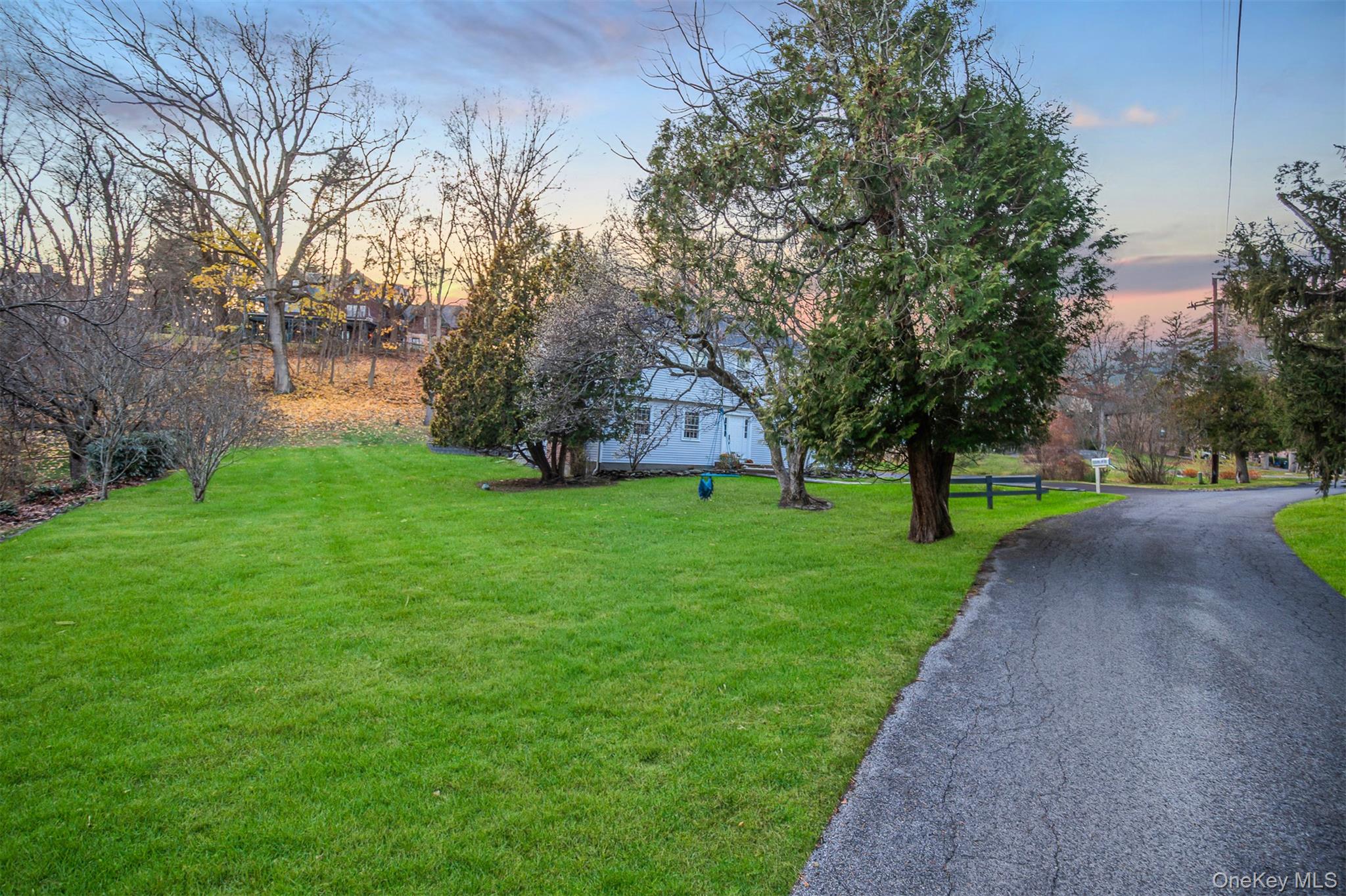 10 Glen Lane, Balmville, NY 12550