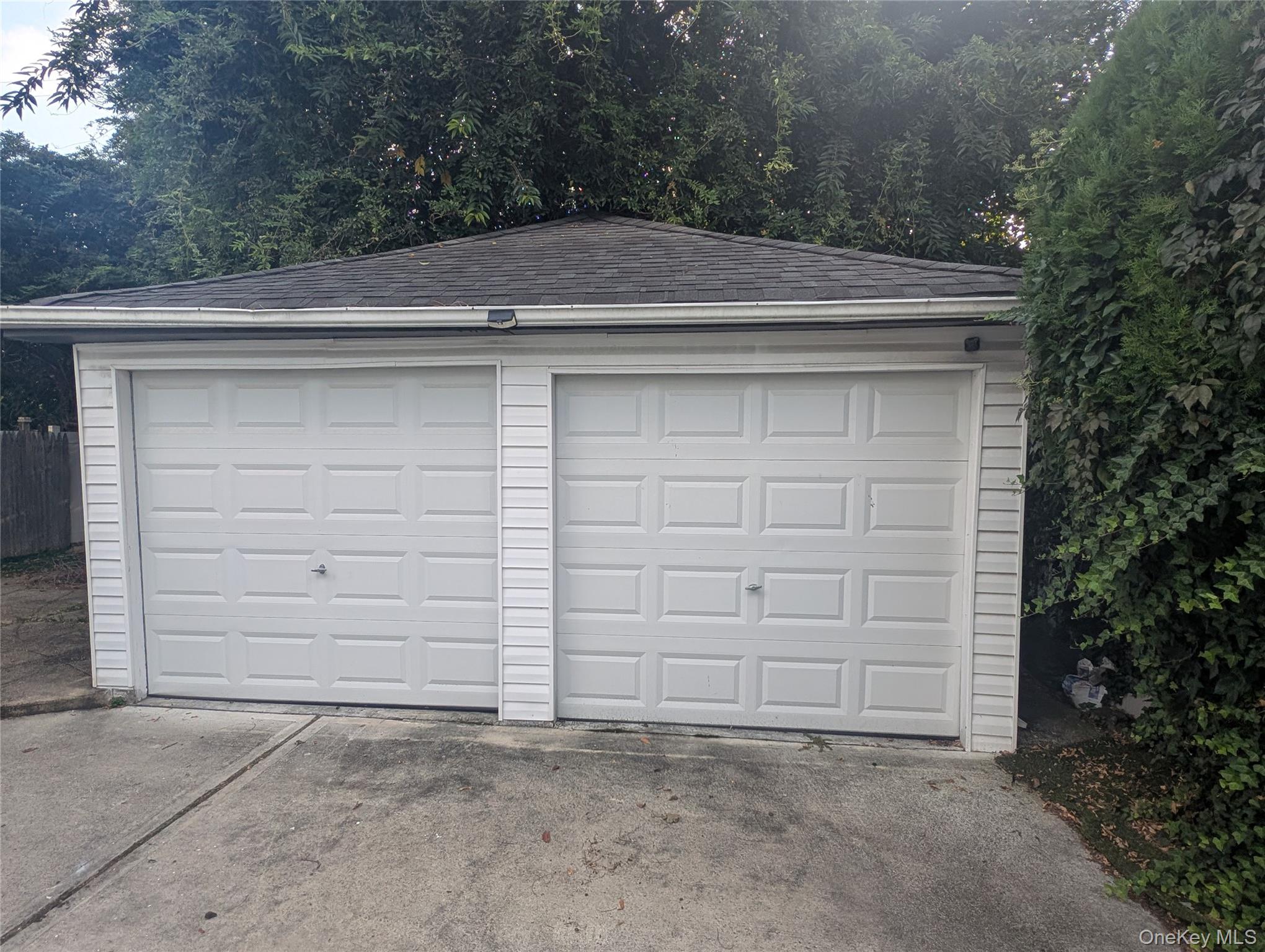 81 Cochran Place, Valley Stream, NY 11581