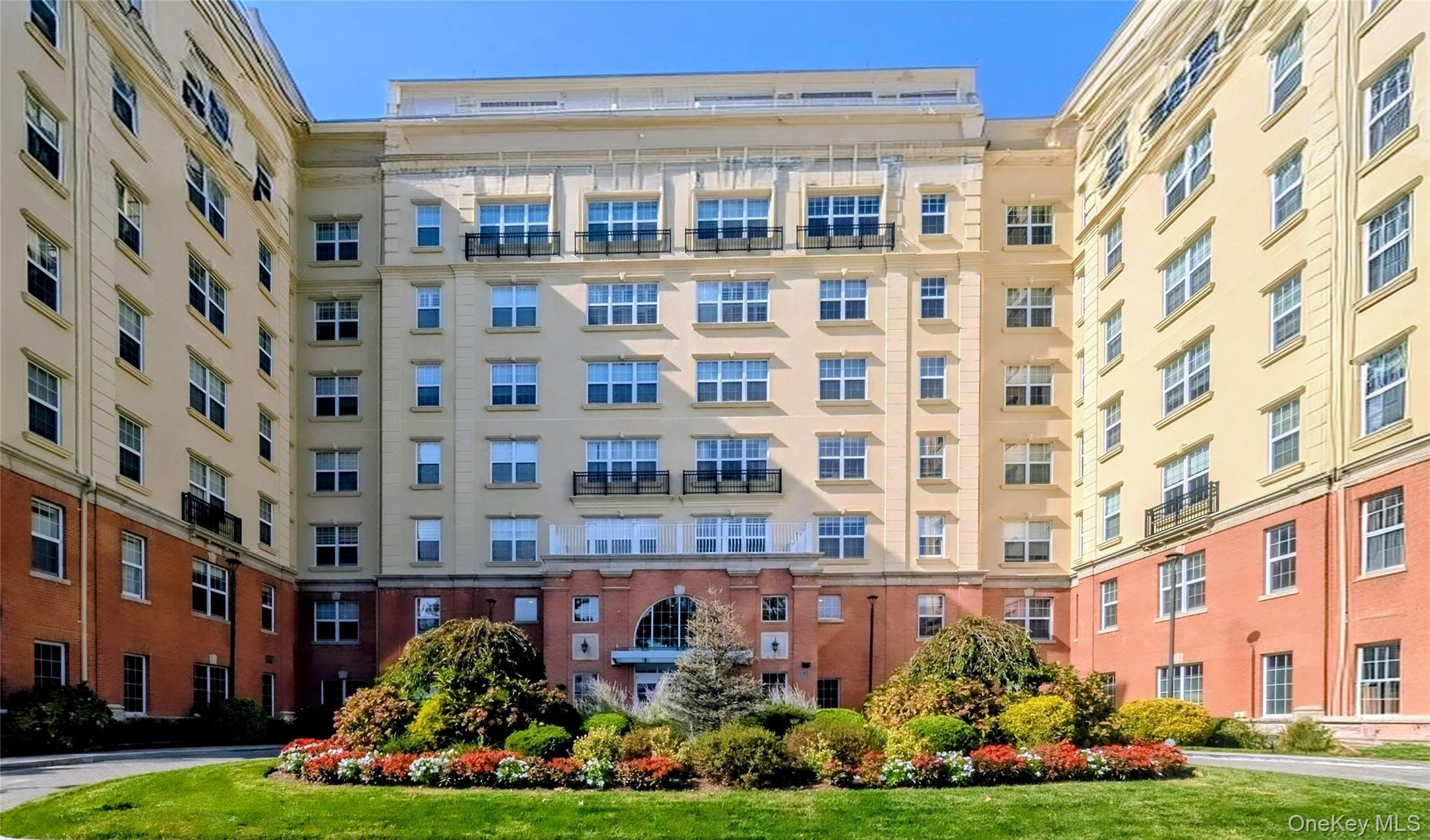 10 Byron Place # 517, Larchmont, NY 10538