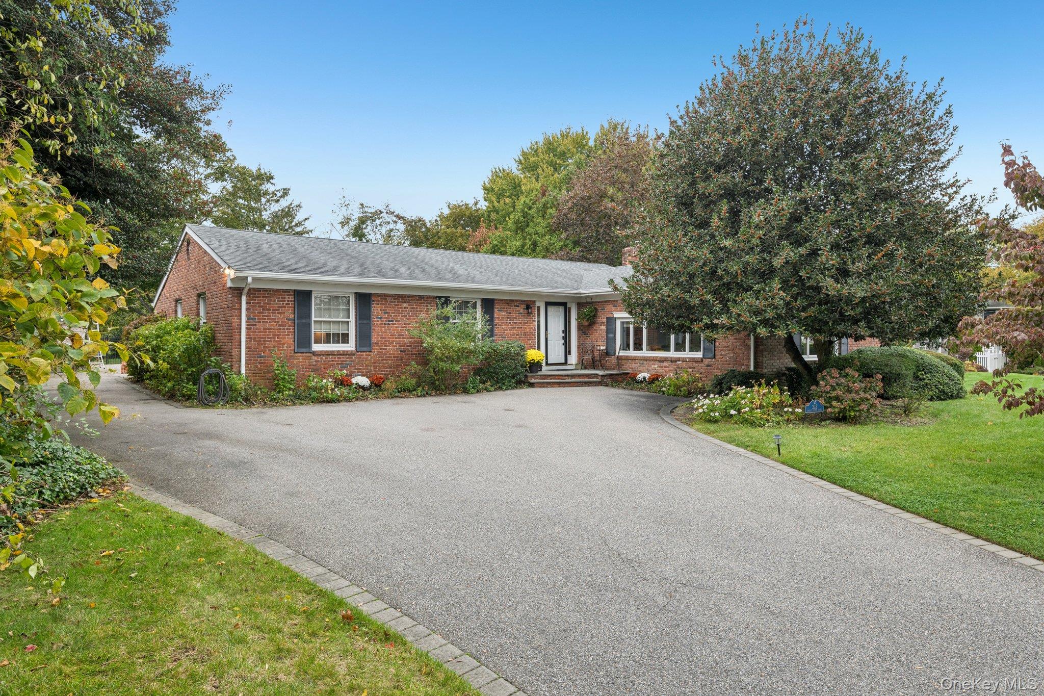 312 Great River Road, Great River, NY 11739