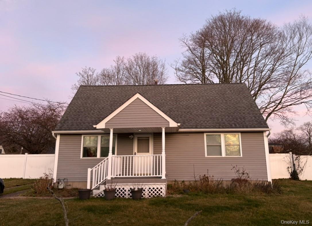 11 Dianne Avenue, Centereach, NY 11720