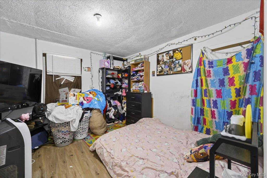 67 Main Street, Bloomingburg, NY 12721