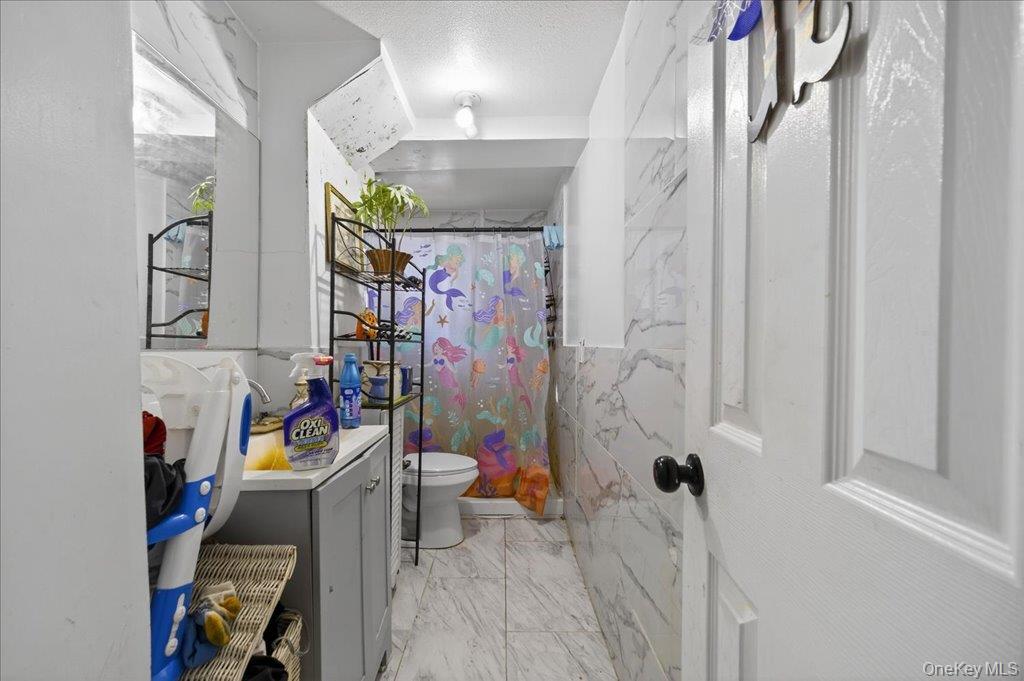 67 Main Street, Bloomingburg, NY 12721