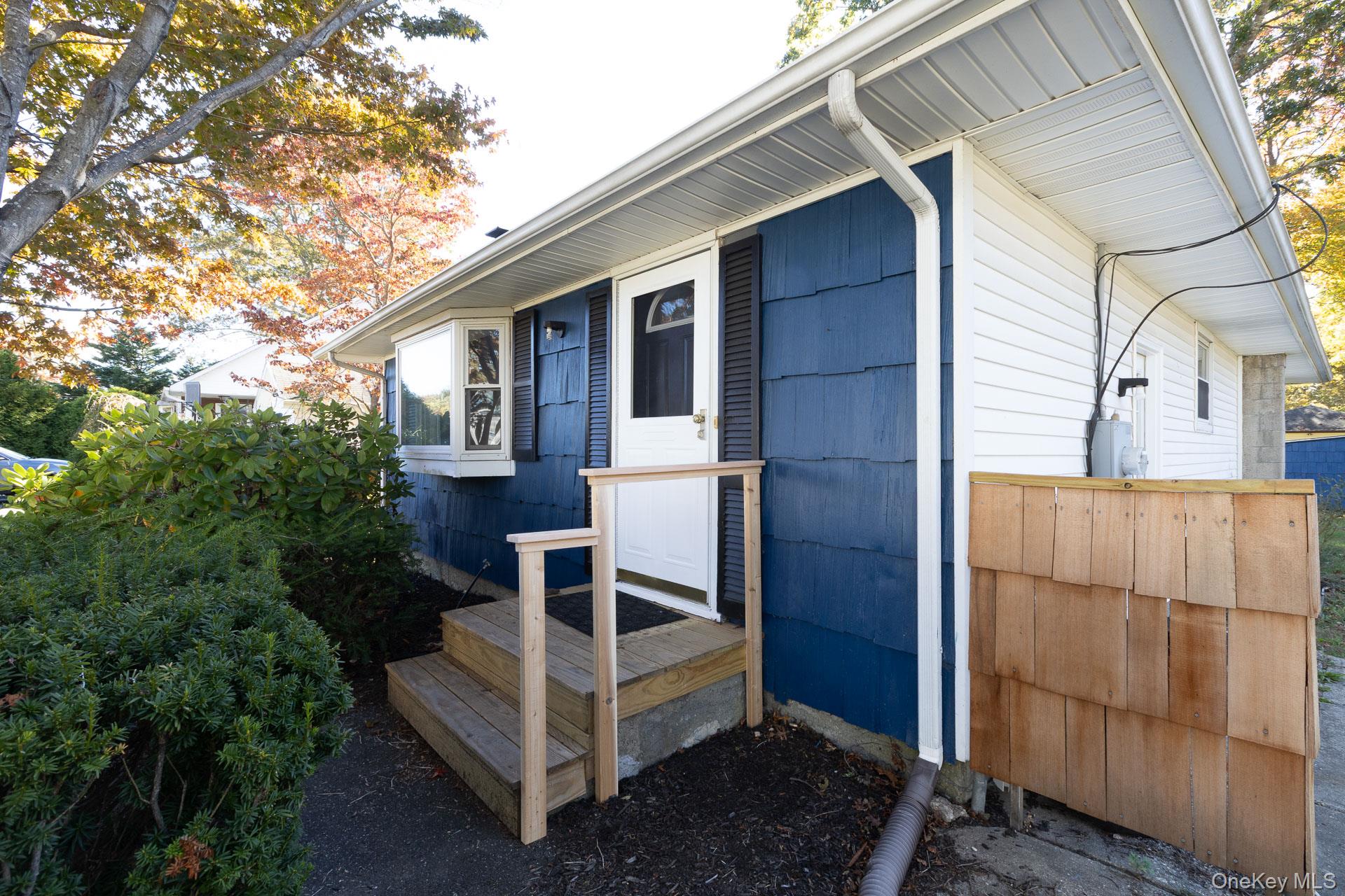 12 Applegate Drive, Mastic, NY 11950