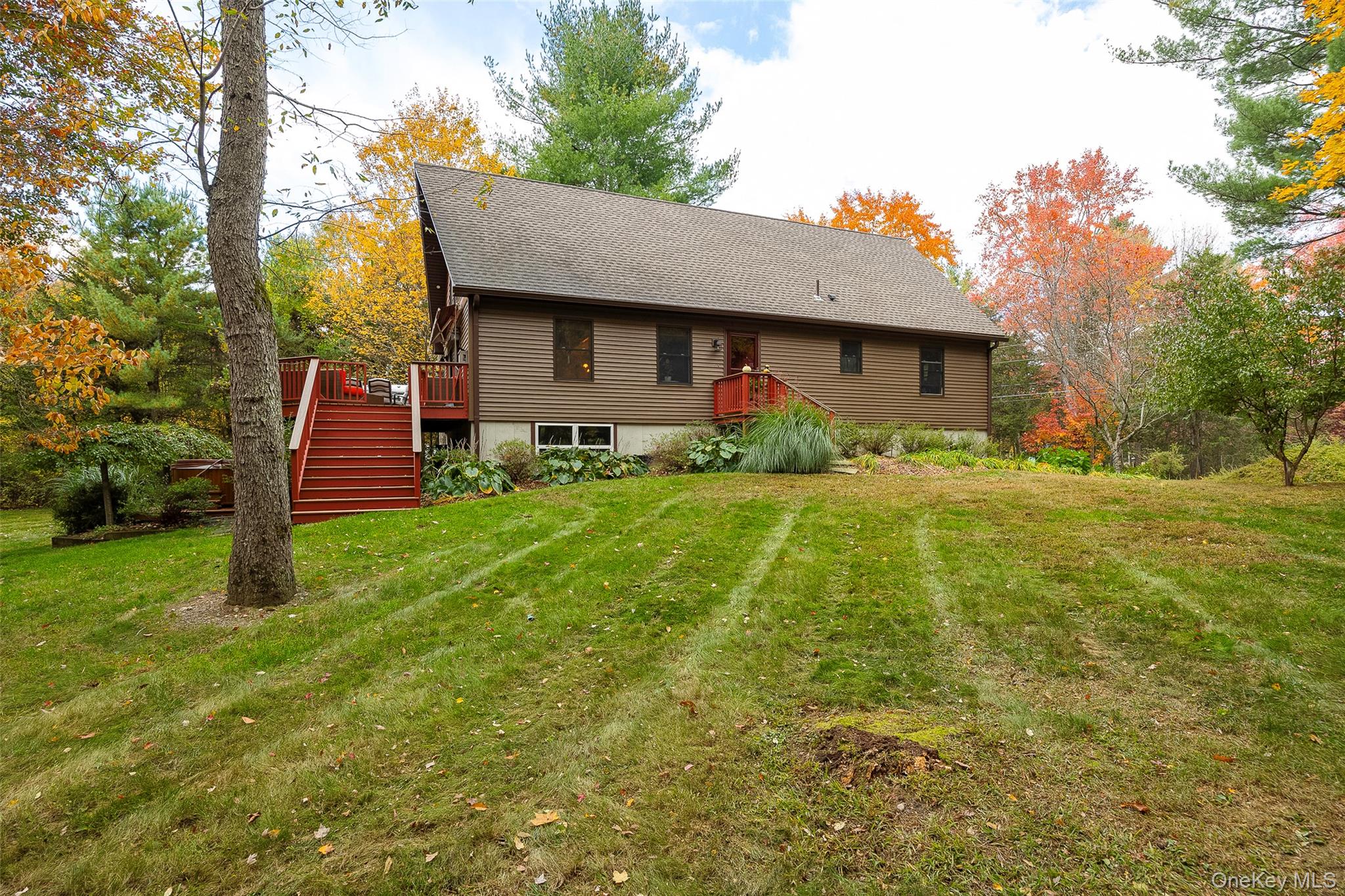 111 Parker Road, Elizaville, NY 12523