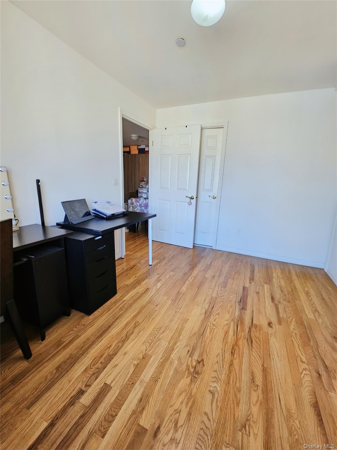 140-32 Cherry Avenue # 5D, Flushing, NY 11355