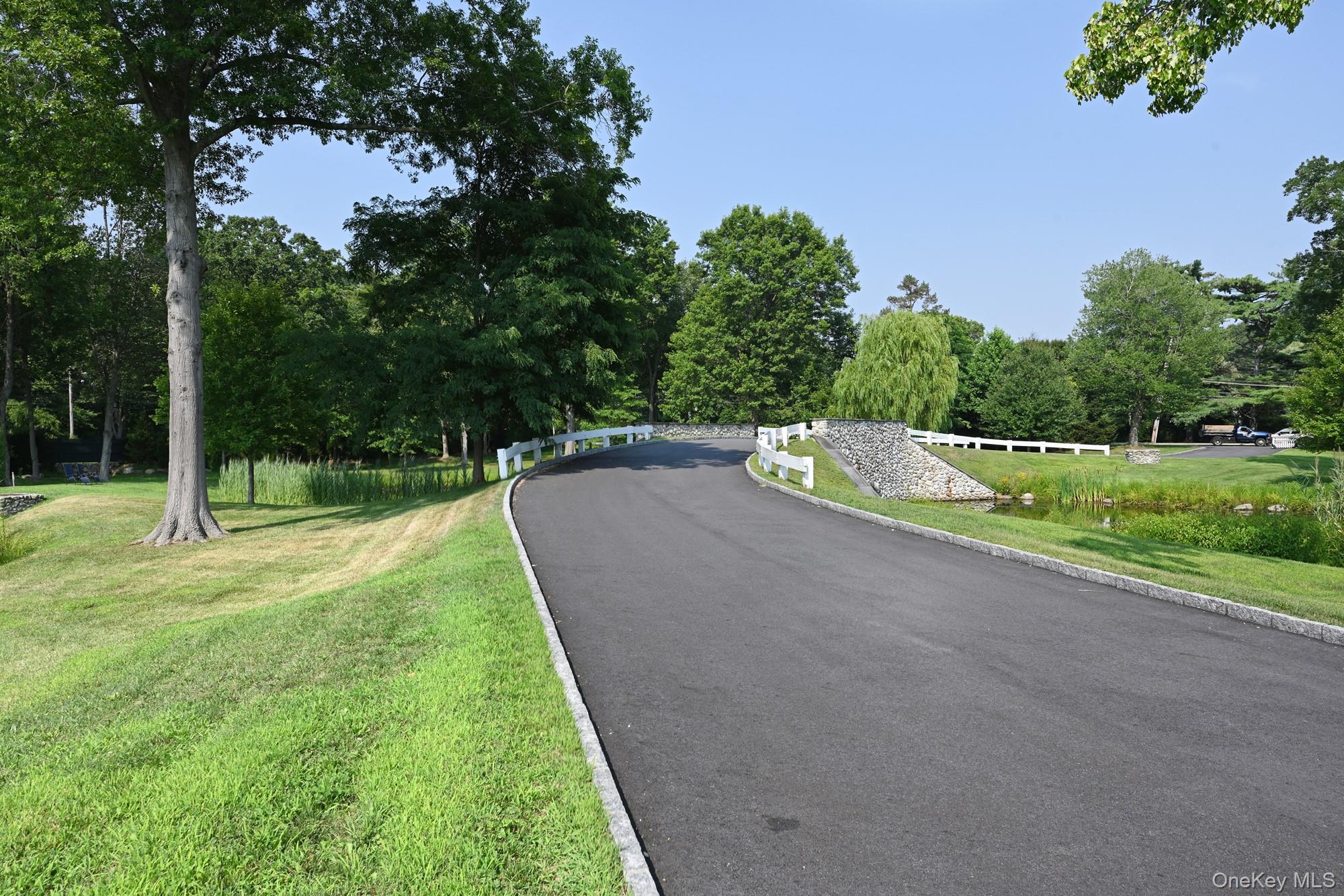 5 Bristol Lane, Purchase, NY 10577