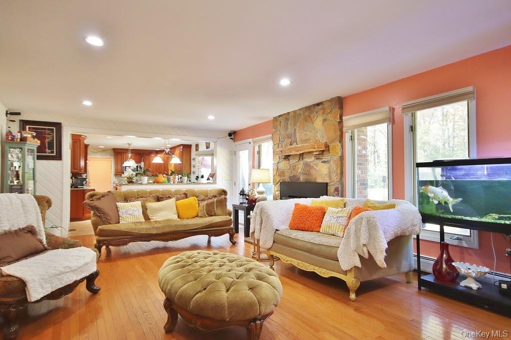 7 Park Place, Chester, NY 10918