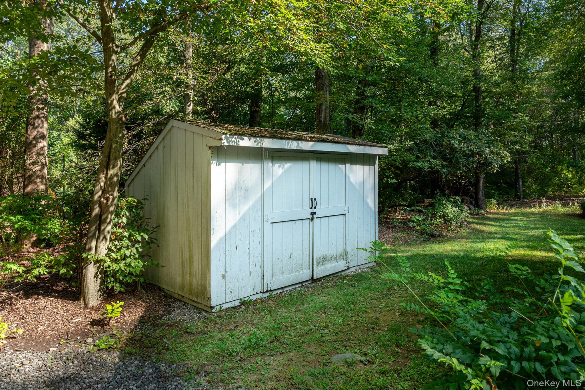 5 Hadley Road, Armonk, NY 10504