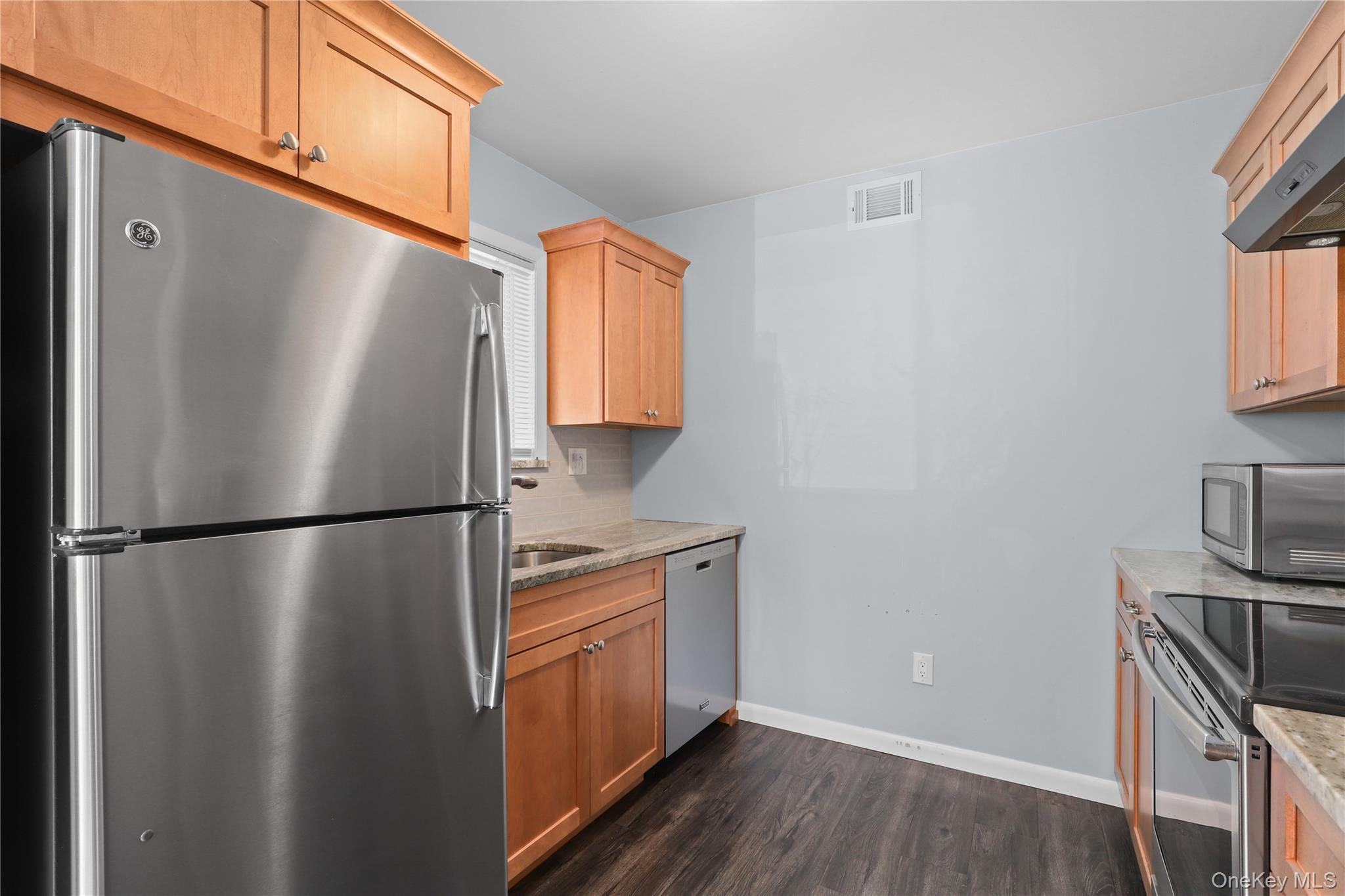 98 Molly Pitcher Lane # A, Yorktown Heights, NY 10598