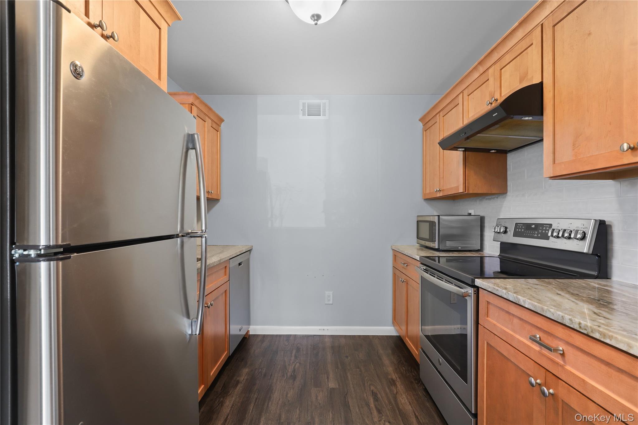 98 Molly Pitcher Lane # A, Yorktown Heights, NY 10598