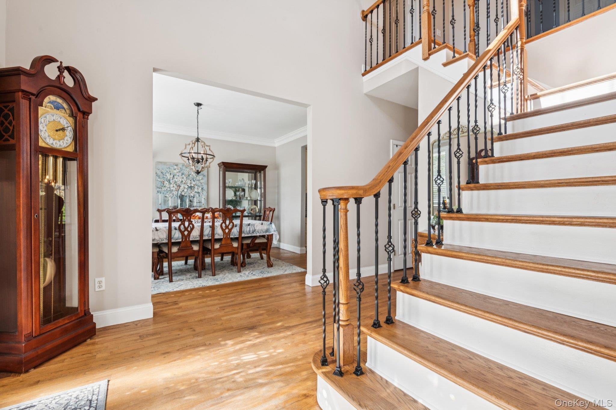 6 Landings Lane, Patchogue, NY 11772