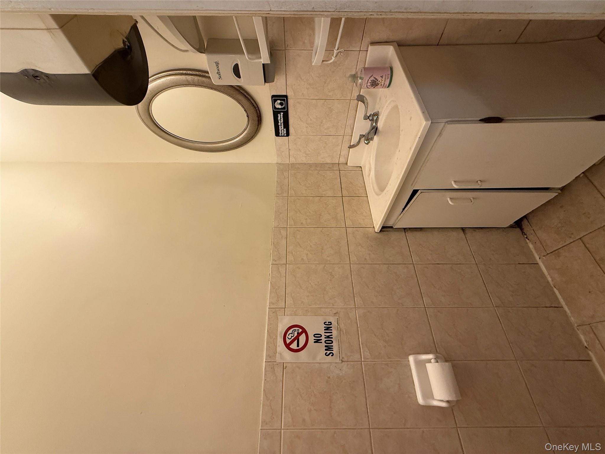 5819 College Point Boulevard, Flushing, NY 11355