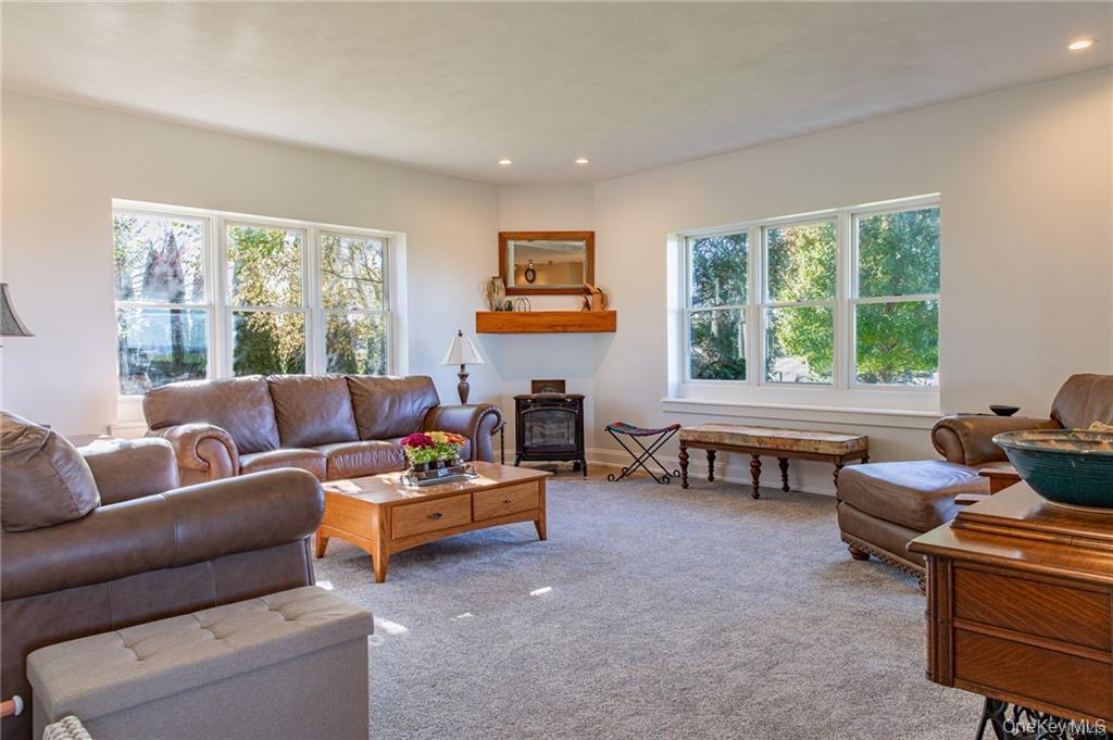 5857 E Lake Road, Call Listing Agent, NY 13035