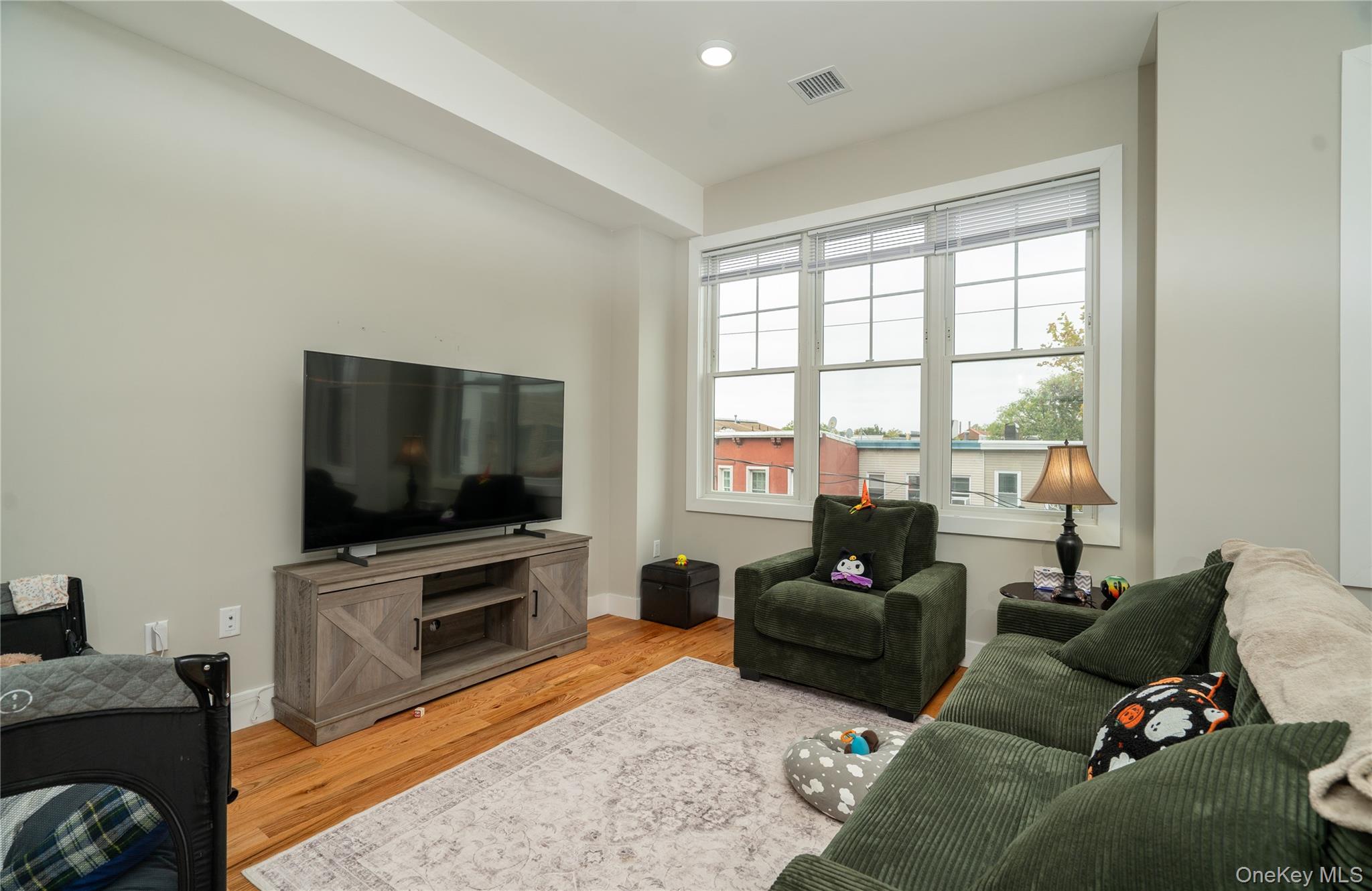 40 Wright Avenue, Jersey City, Other, NJ 07306