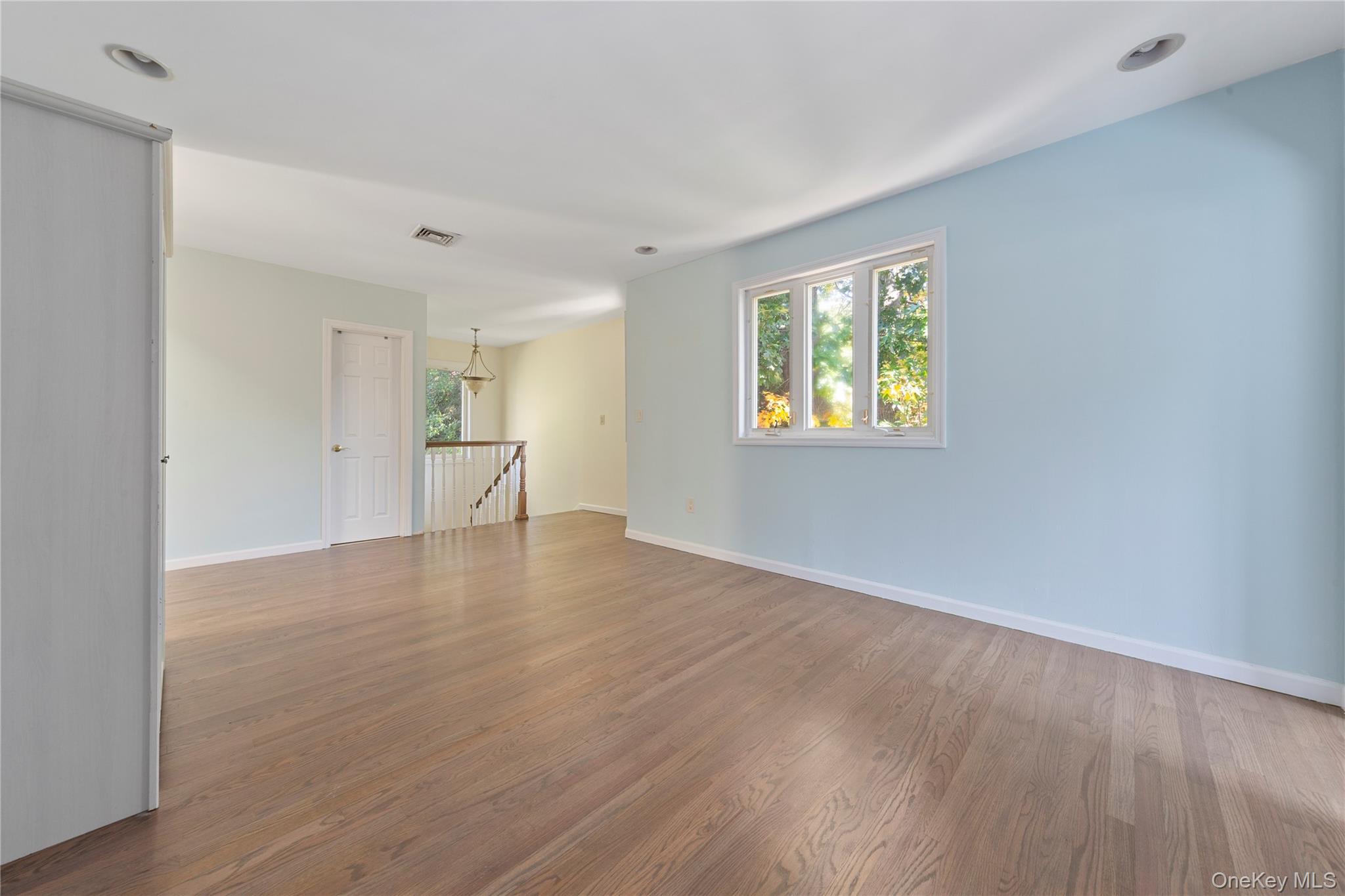 7157 Douglaston Parkway, Little Neck, NY 11362