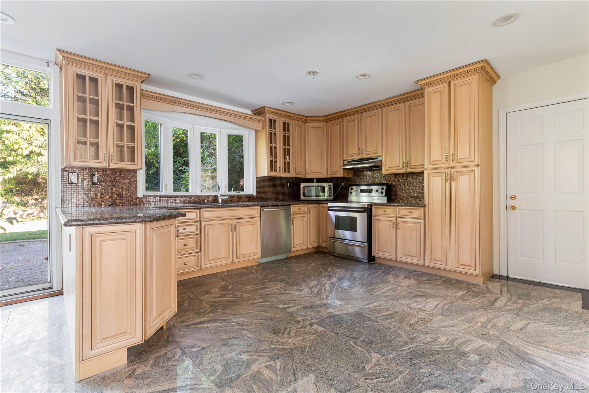 7157 Douglaston Parkway, Little Neck, NY 11362