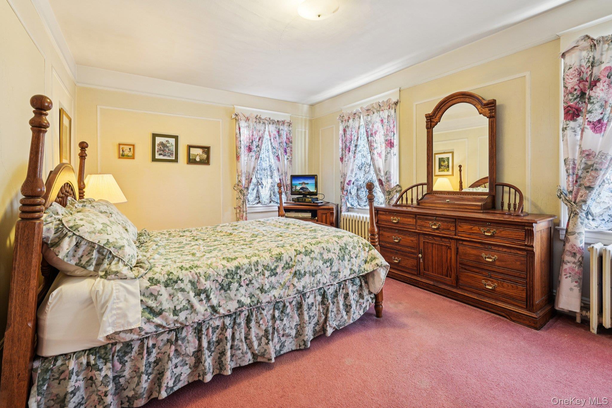 18 Chippewa Road, Yonkers, NY 10710