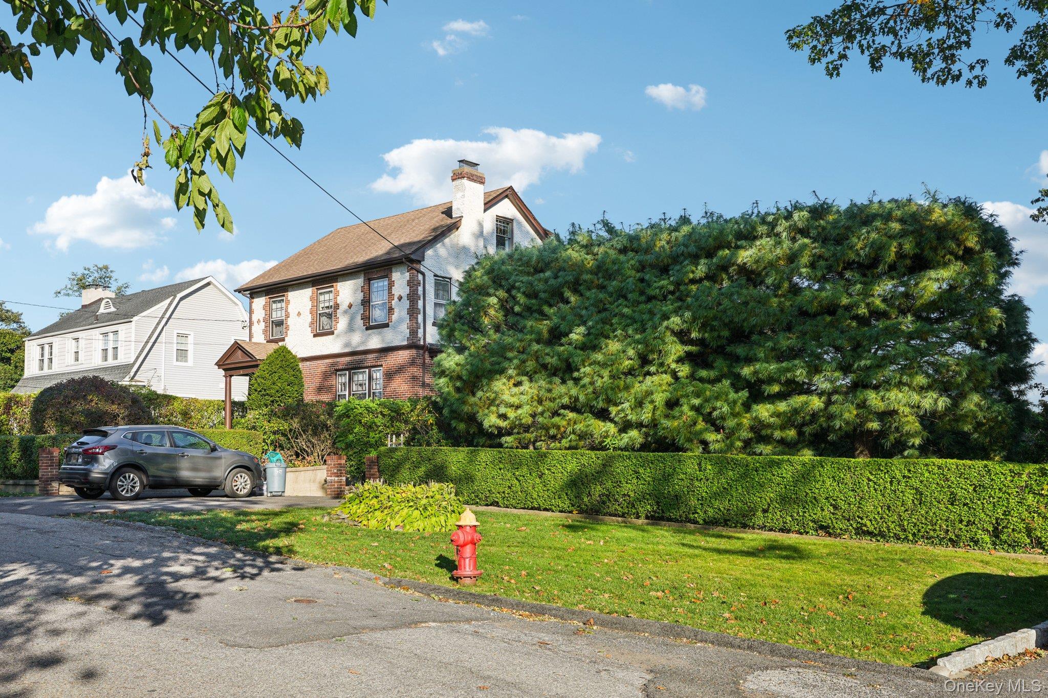 18 Chippewa Road, Yonkers, NY 10710