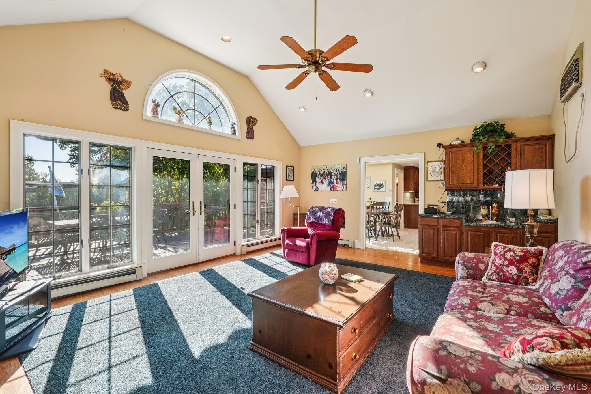 18 Chippewa Road, Yonkers, NY 10710