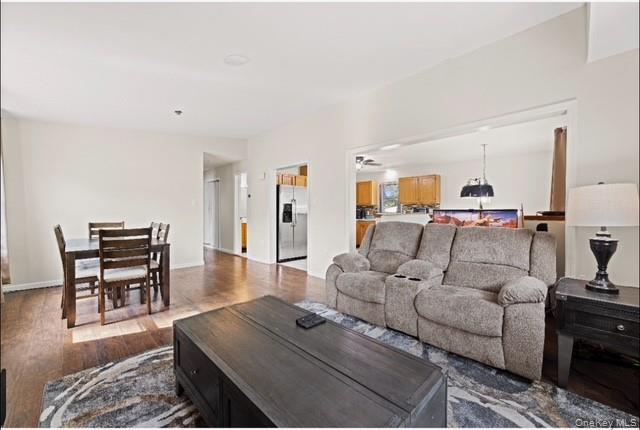 103 E 24th Street, Huntington Station, NY 11746