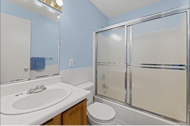 103 E 24th Street, Huntington Station, NY 11746