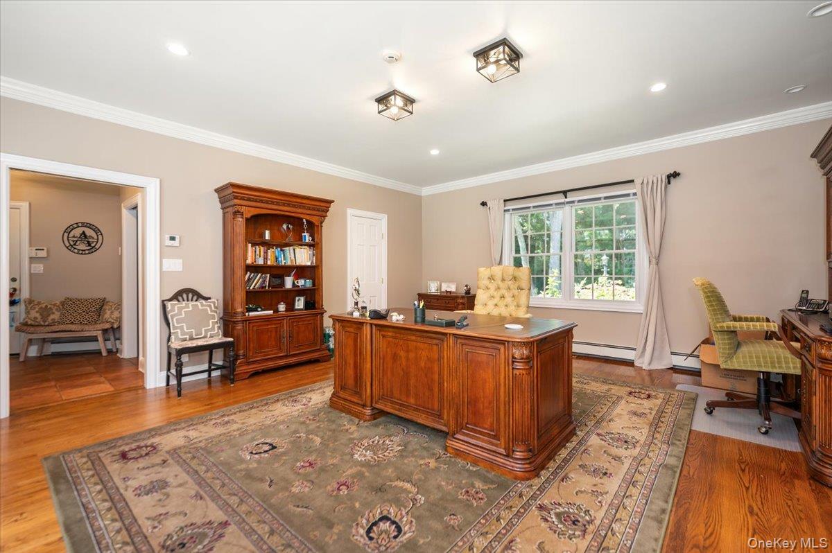 155 Jennings Road, Cold Spring Harbor, NY 11724