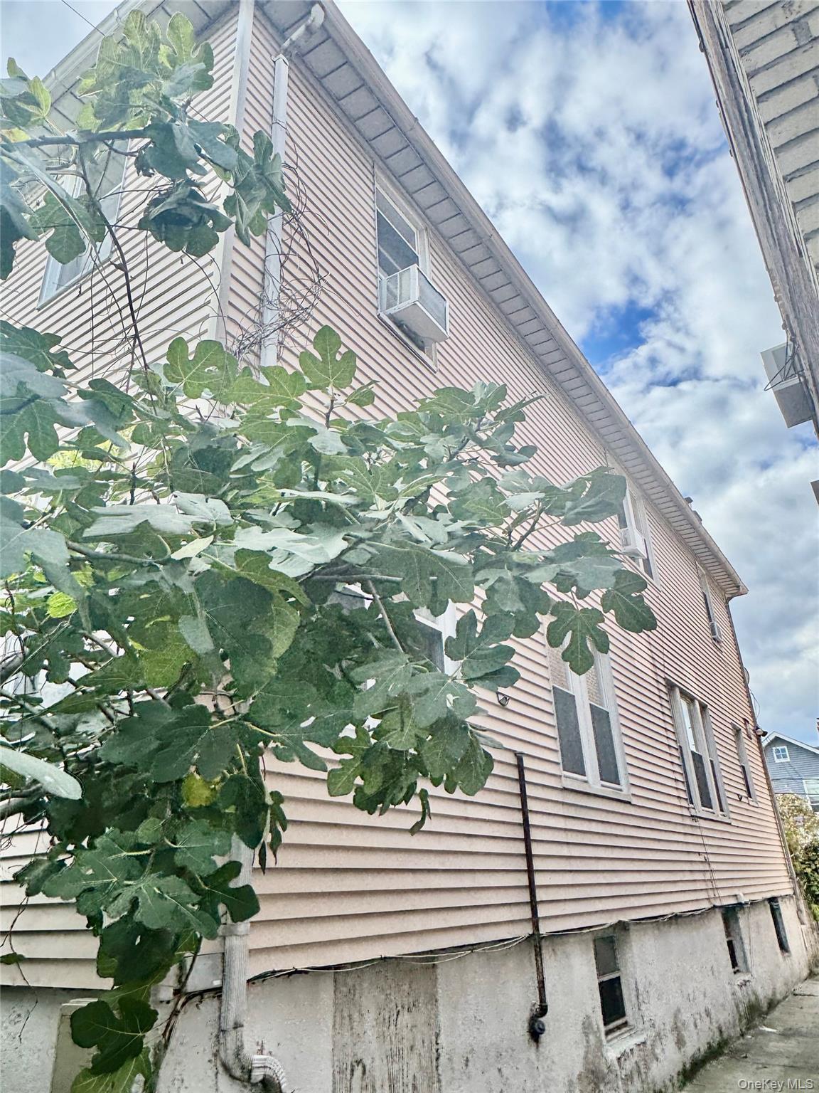 1623 Edison Avenue, Bronx, NY 10461