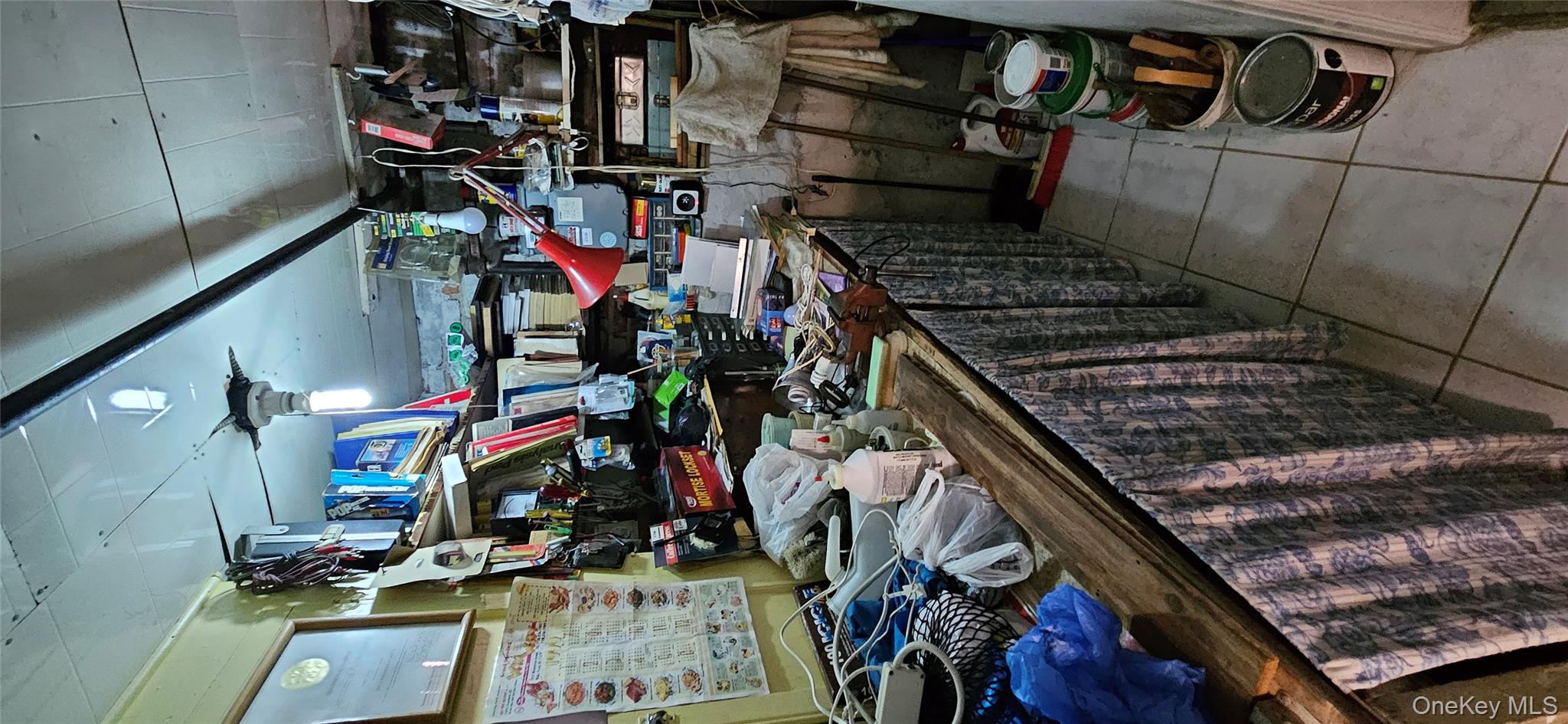 7854 75th Street, Glendale, NY 11385