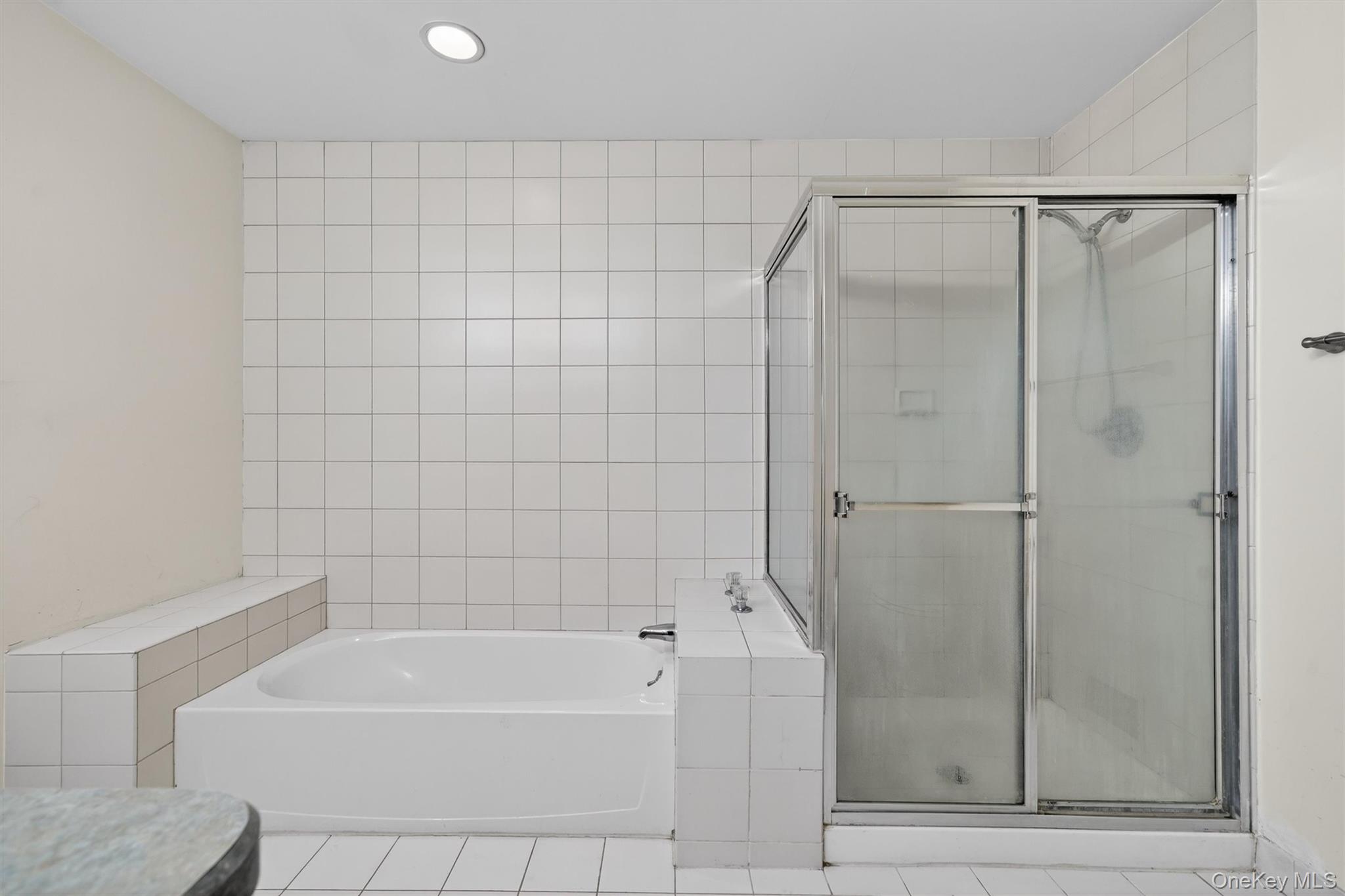 77 Jamie Court, Suffern, NY 10901