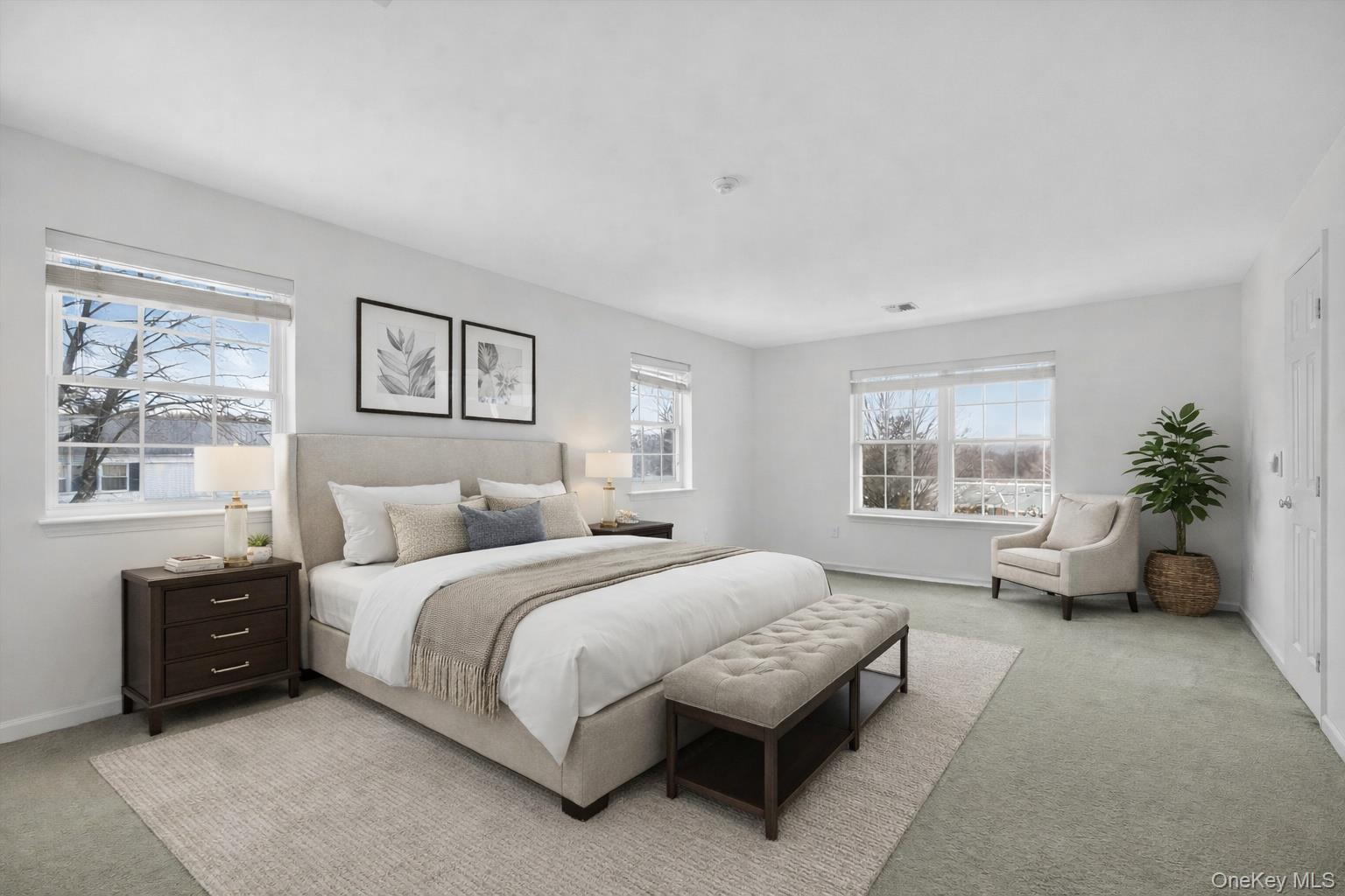 77 Jamie Court, Suffern, NY 10901