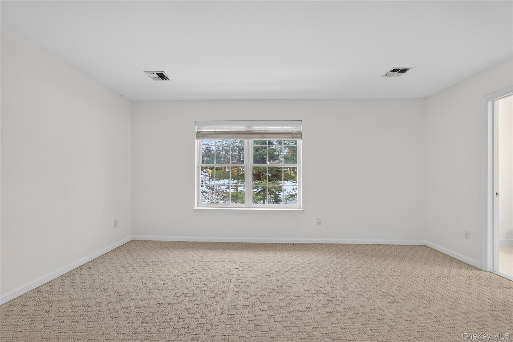 77 Jamie Court, Suffern, NY 10901