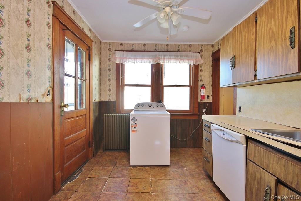 662 Highland Avenue, Peekskill, NY 10566