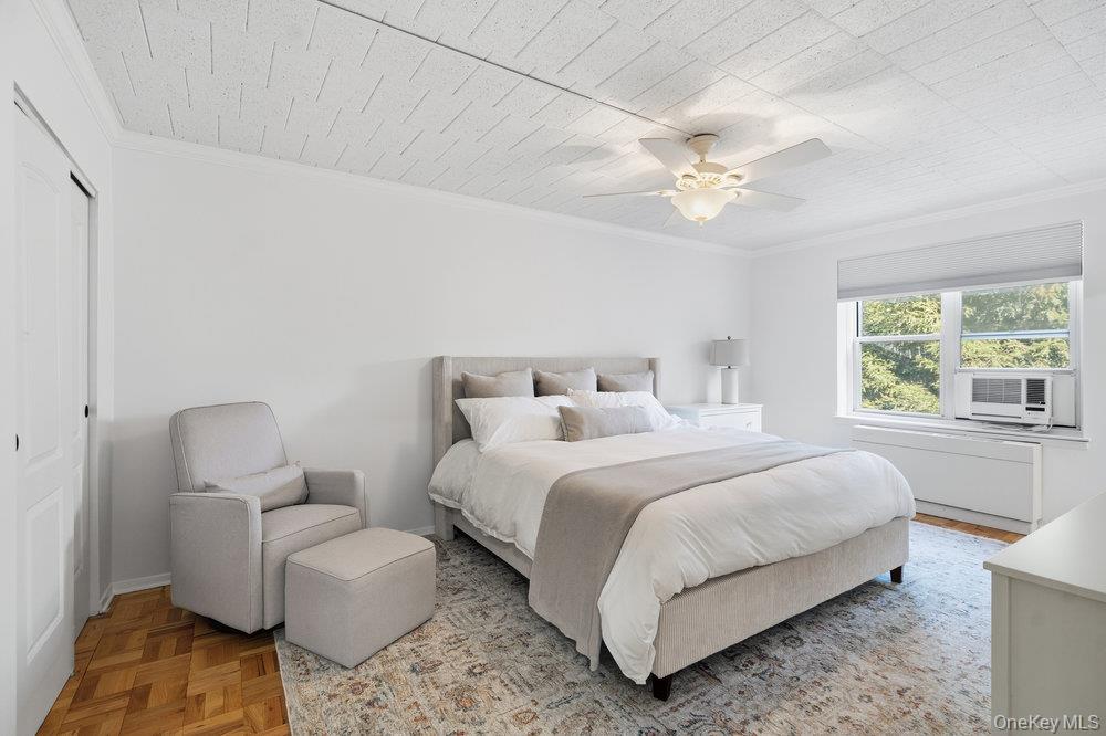 125 Main Street # 1T, Port Washington, NY 11050