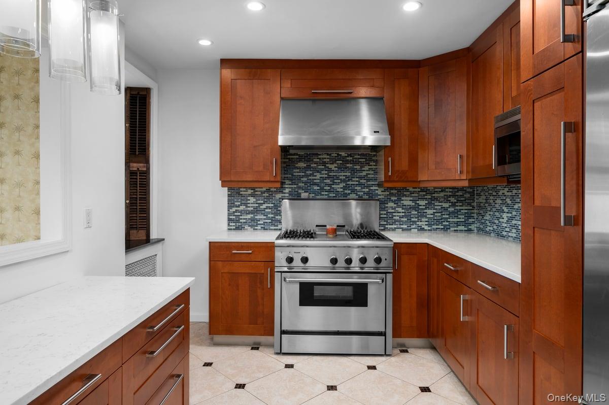 600 Locust Street # 2J, Mount Vernon, NY 10552