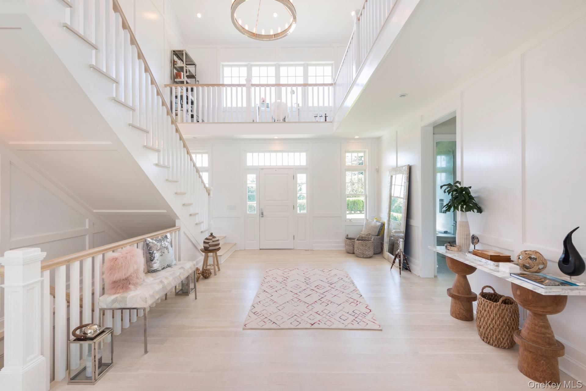 35 Huntington Lane, Southampton, NY 11976