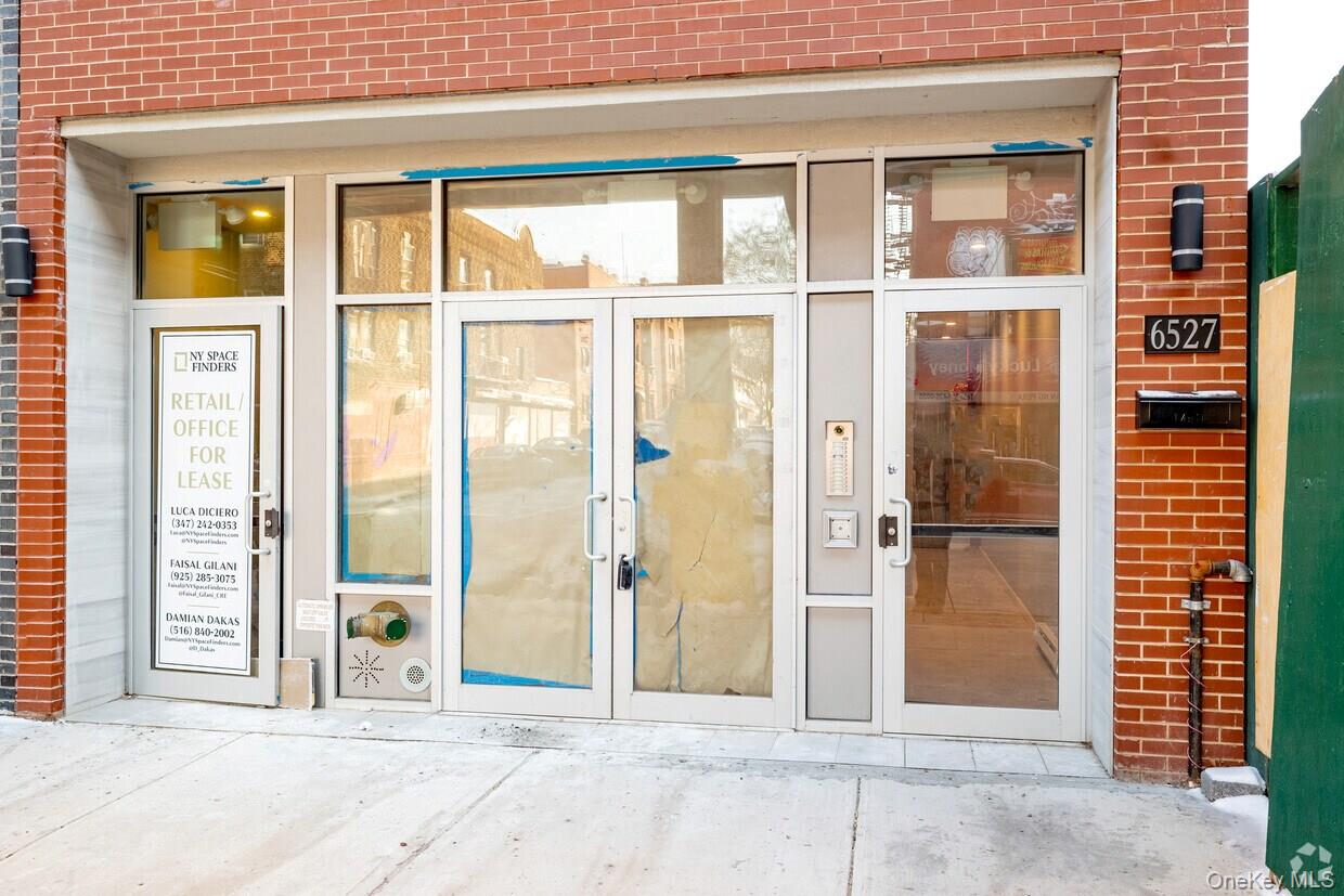 65-27 Roosevelt Avenue, Woodside, NY 11377