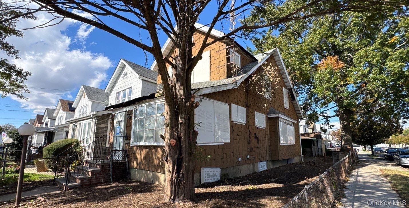176-43 120th Avenue, Jamaica, NY 11434