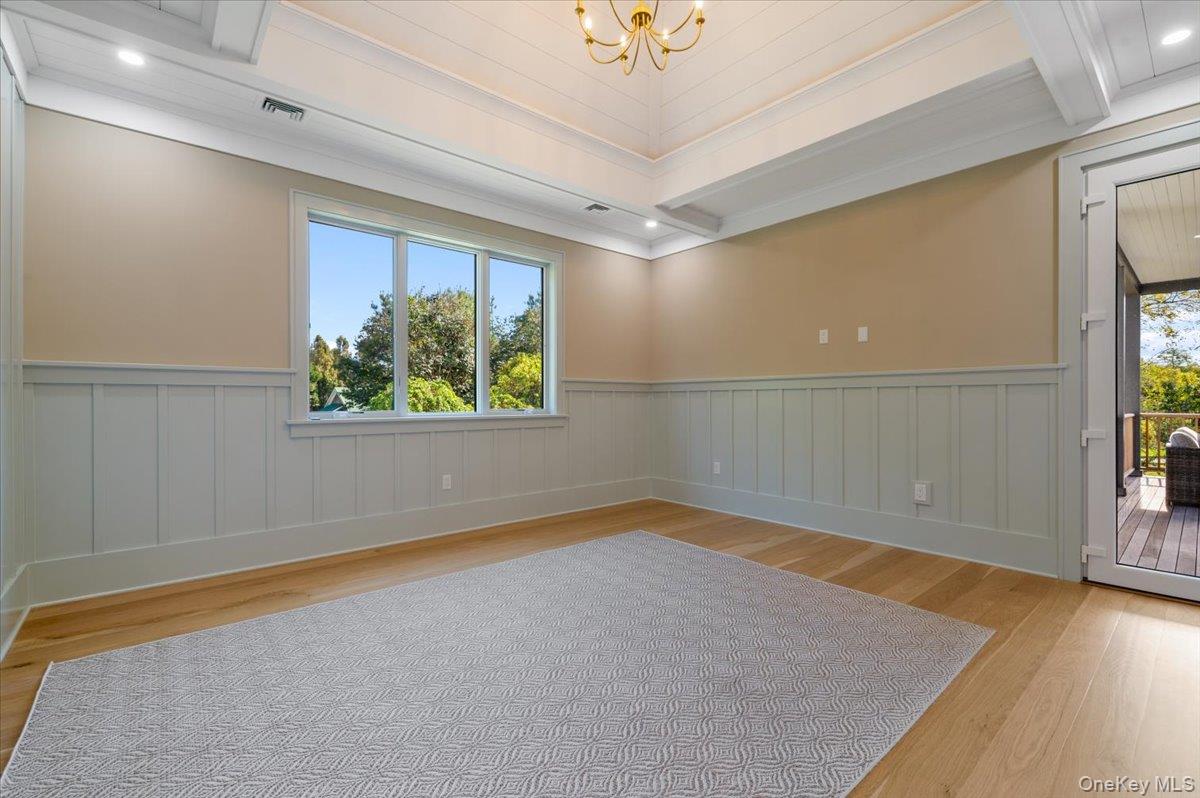 17 Moriches Avenue, East Moriches, NY 11940