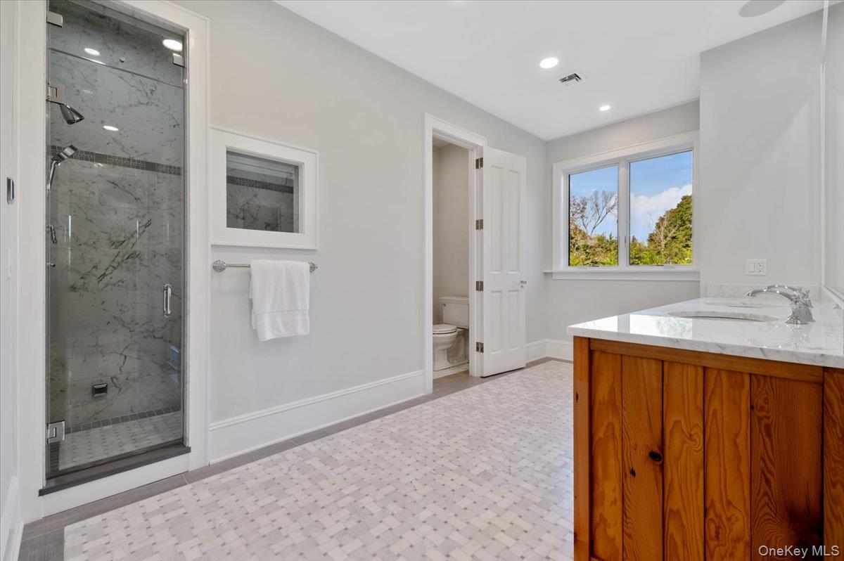 17 Moriches Avenue, East Moriches, NY 11940