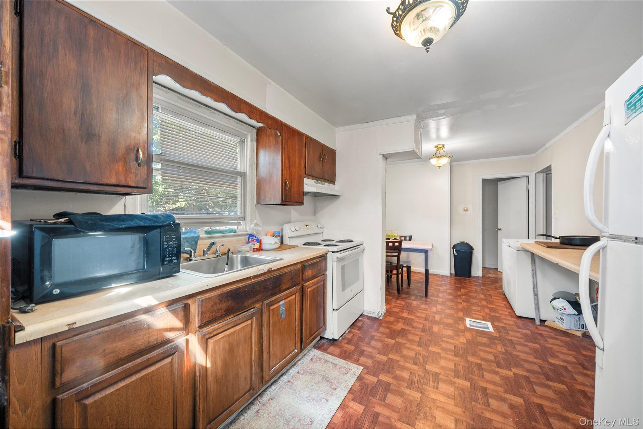 1739 Harrison Avenue, Bay Shore, NY 11706