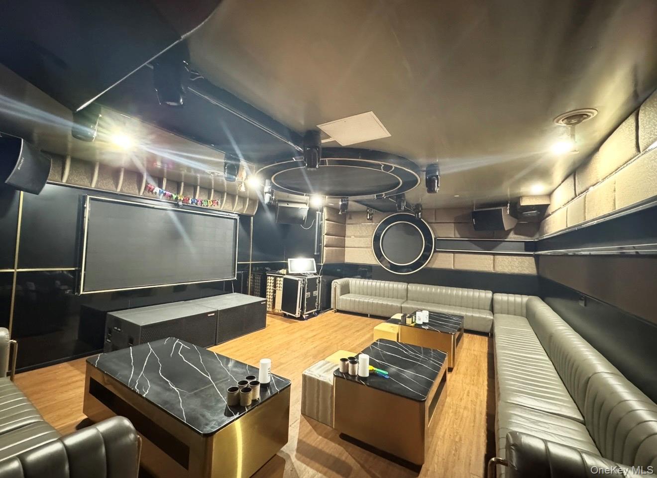 138-12 Northern Blvd, Flushing, NY 11354