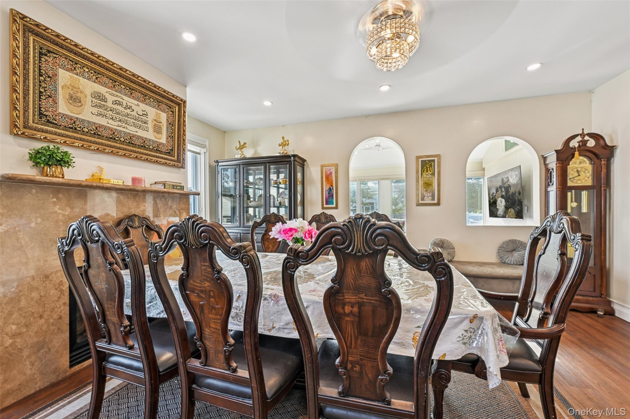 160 Bedford Avenue, Merrick, NY 11566