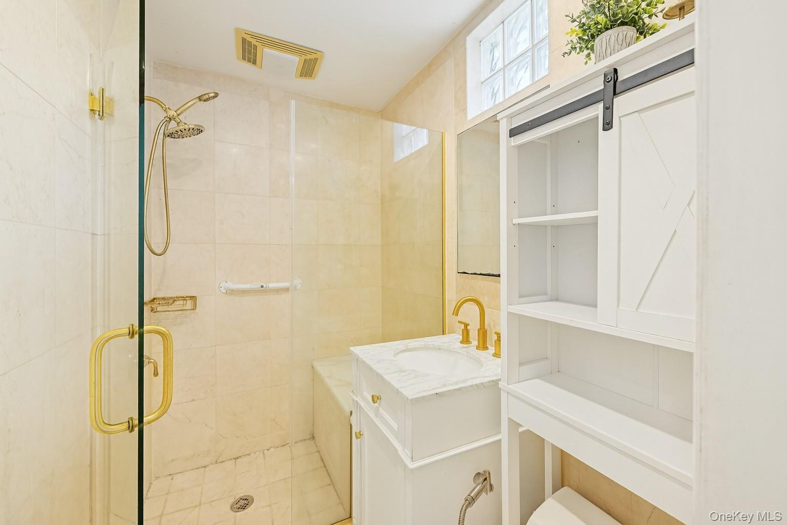 160 Bedford Avenue, Merrick, NY 11566