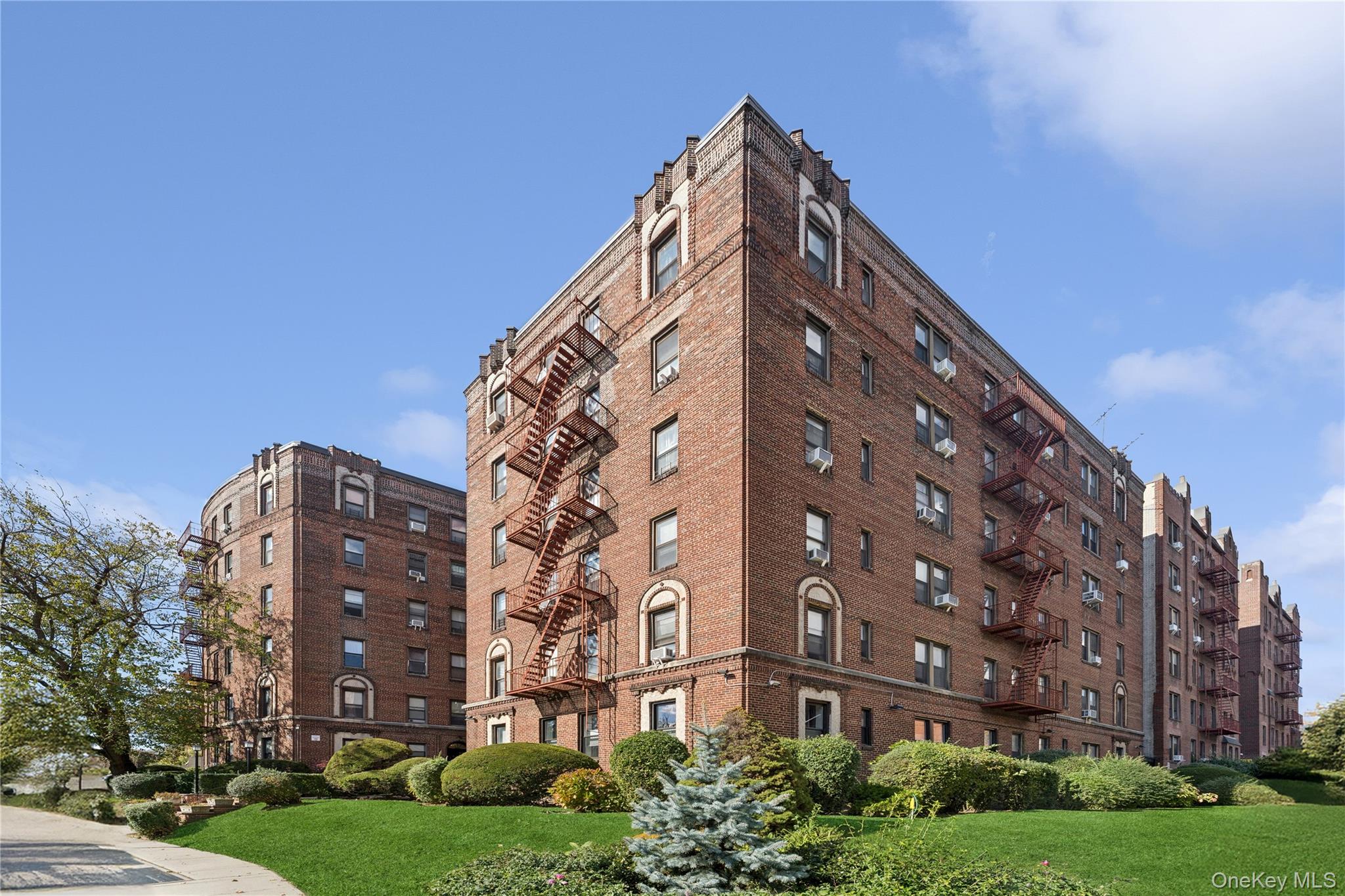 115 25 84th Avenue # 5L, Kew Garden Hills, NY 11418