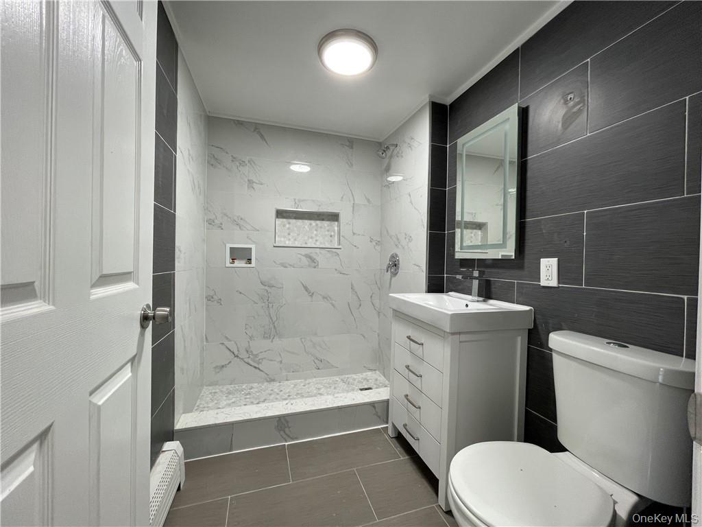 3099 Heath Avenue # 2a, Bronx, NY 10463