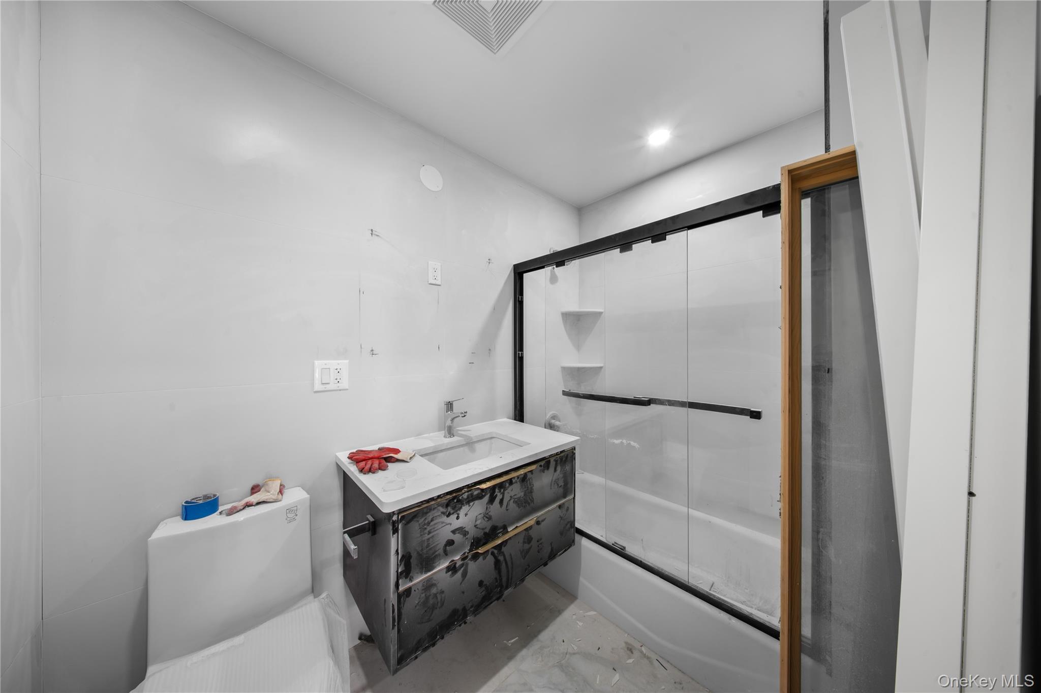 104-22 Corona Avenue, Corona, NY 11368