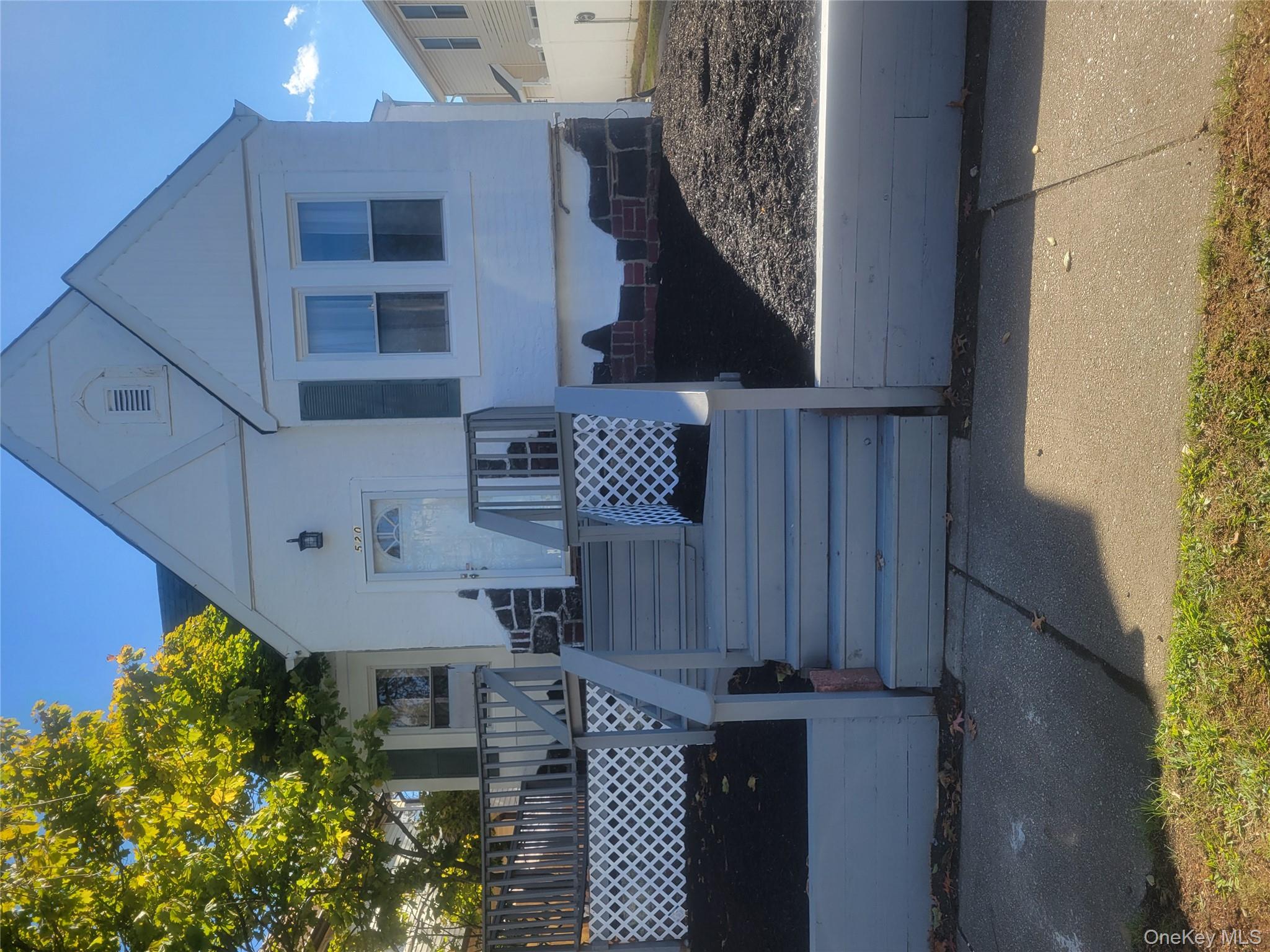 520 E Hudson Street, Long Beach, NY 11561
